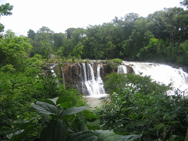 Waterfall Tad Lo, Laos